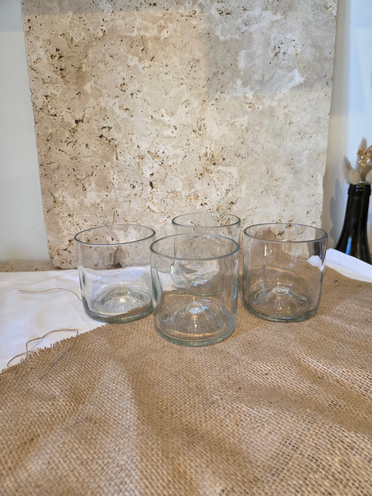 Lot de 4 verres-réalisés à partir d'anciennes bouteilles d'Orezza