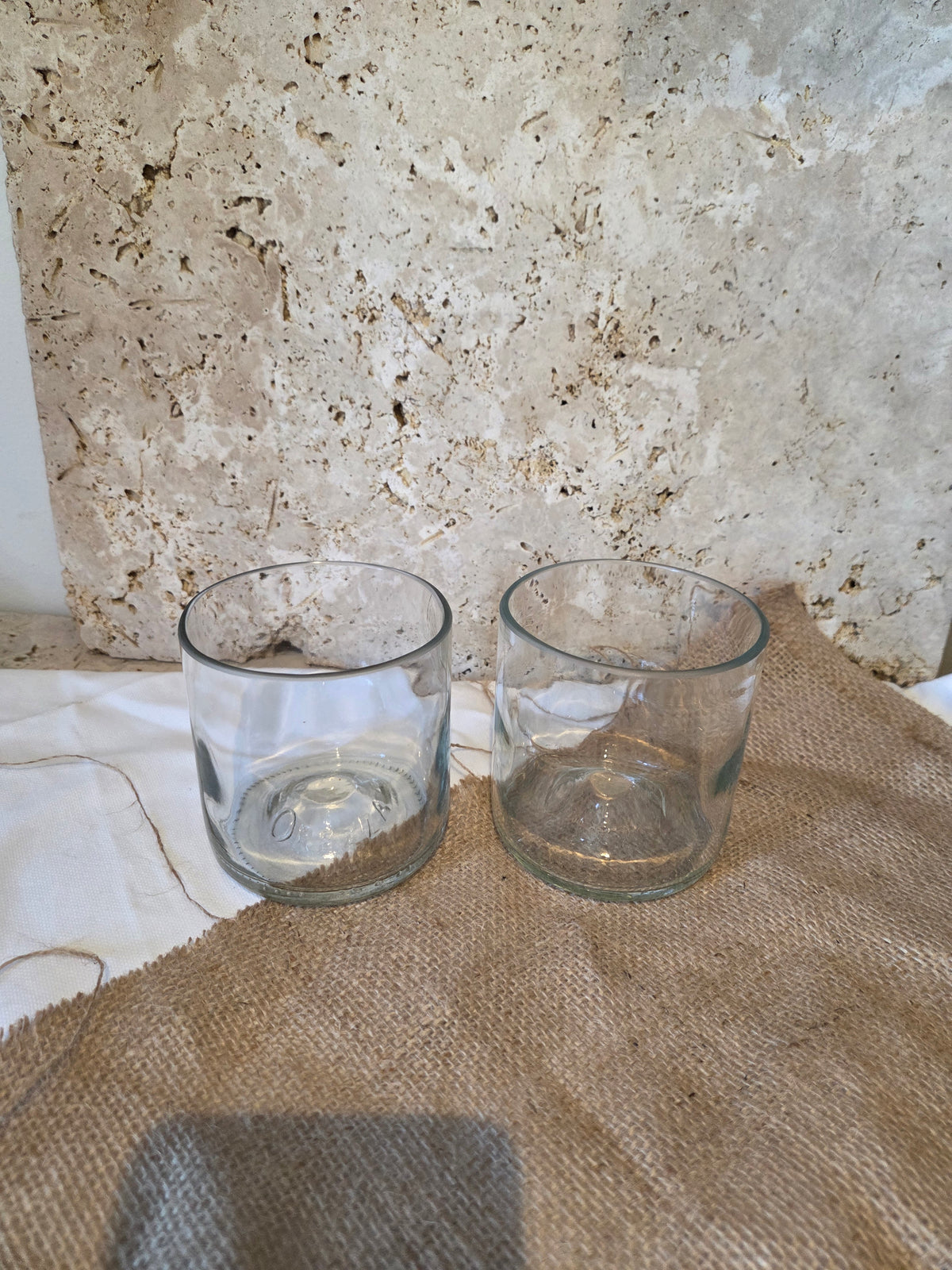 Lot de 2 verres- réalisés à partir d'anciennes bouteilles d'Orezza