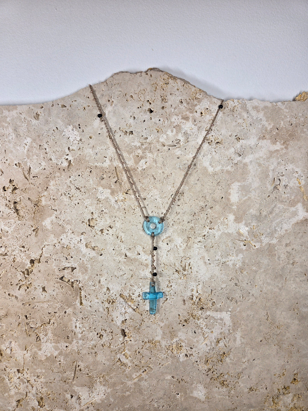 Chapelet en verre de bouteille - crocheté à la main