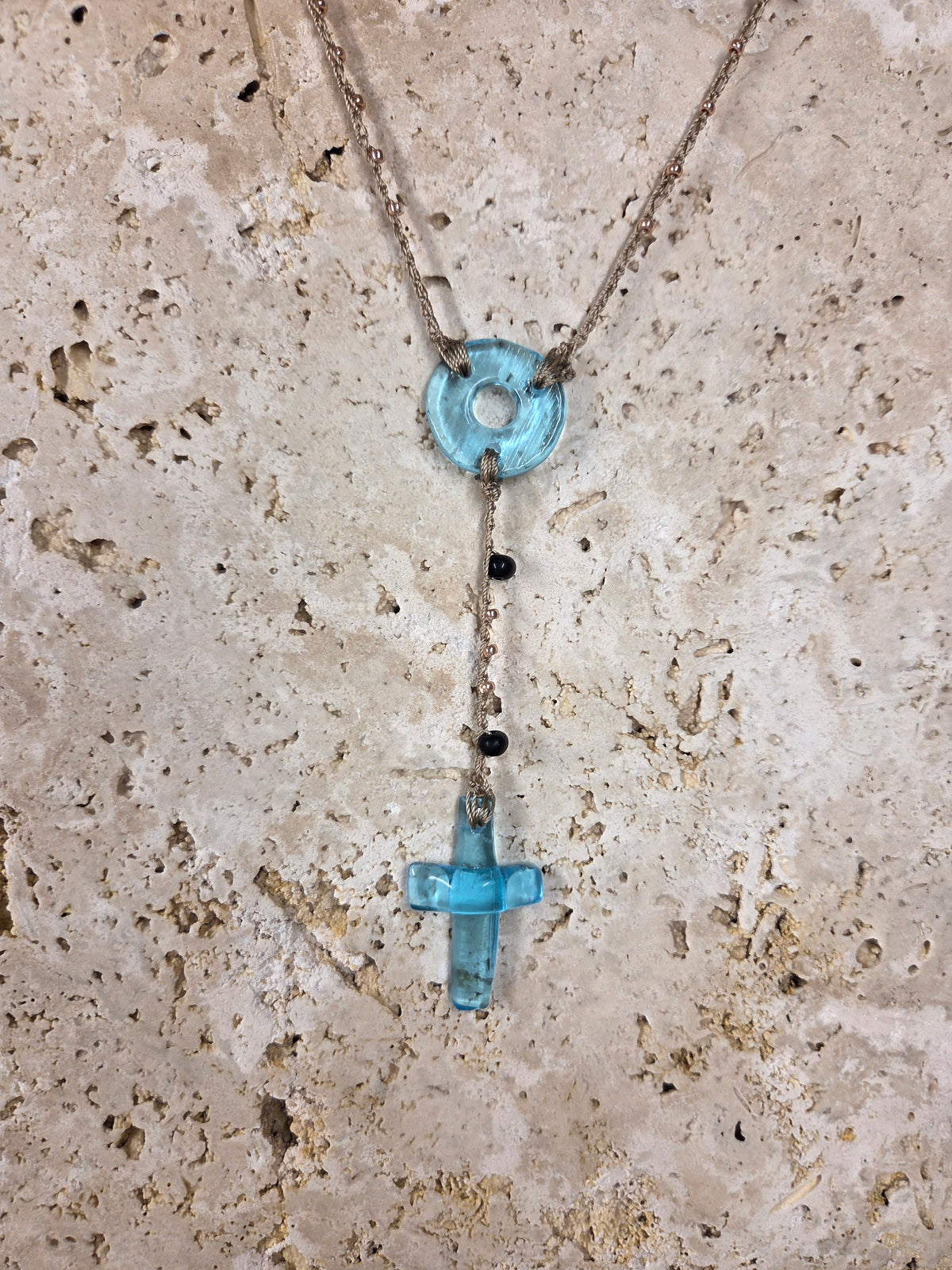 Chapelet en verre de bouteille - crocheté à la main
