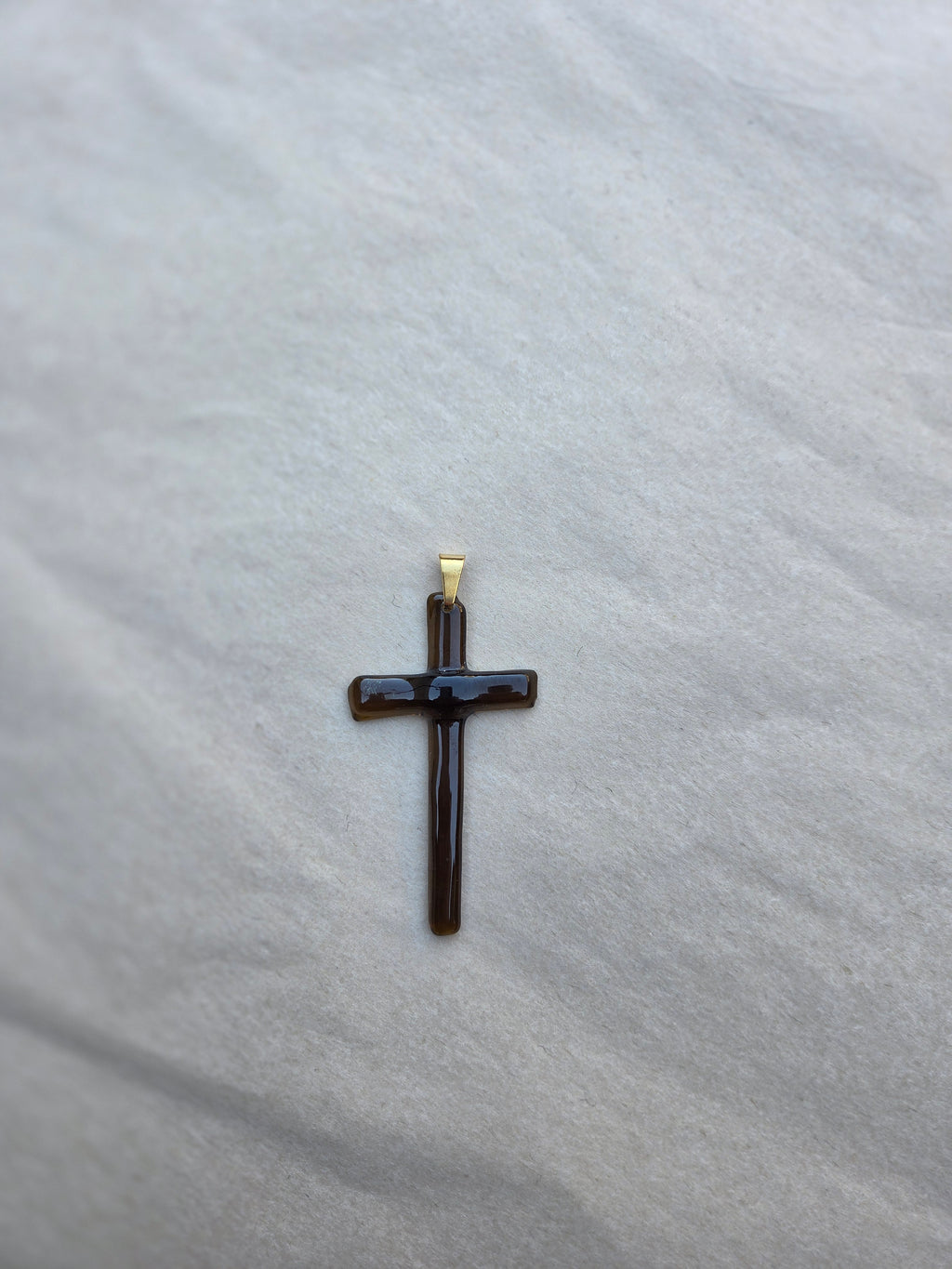 Pendentif Croix – Verre de bouteille revalorisé en Corse